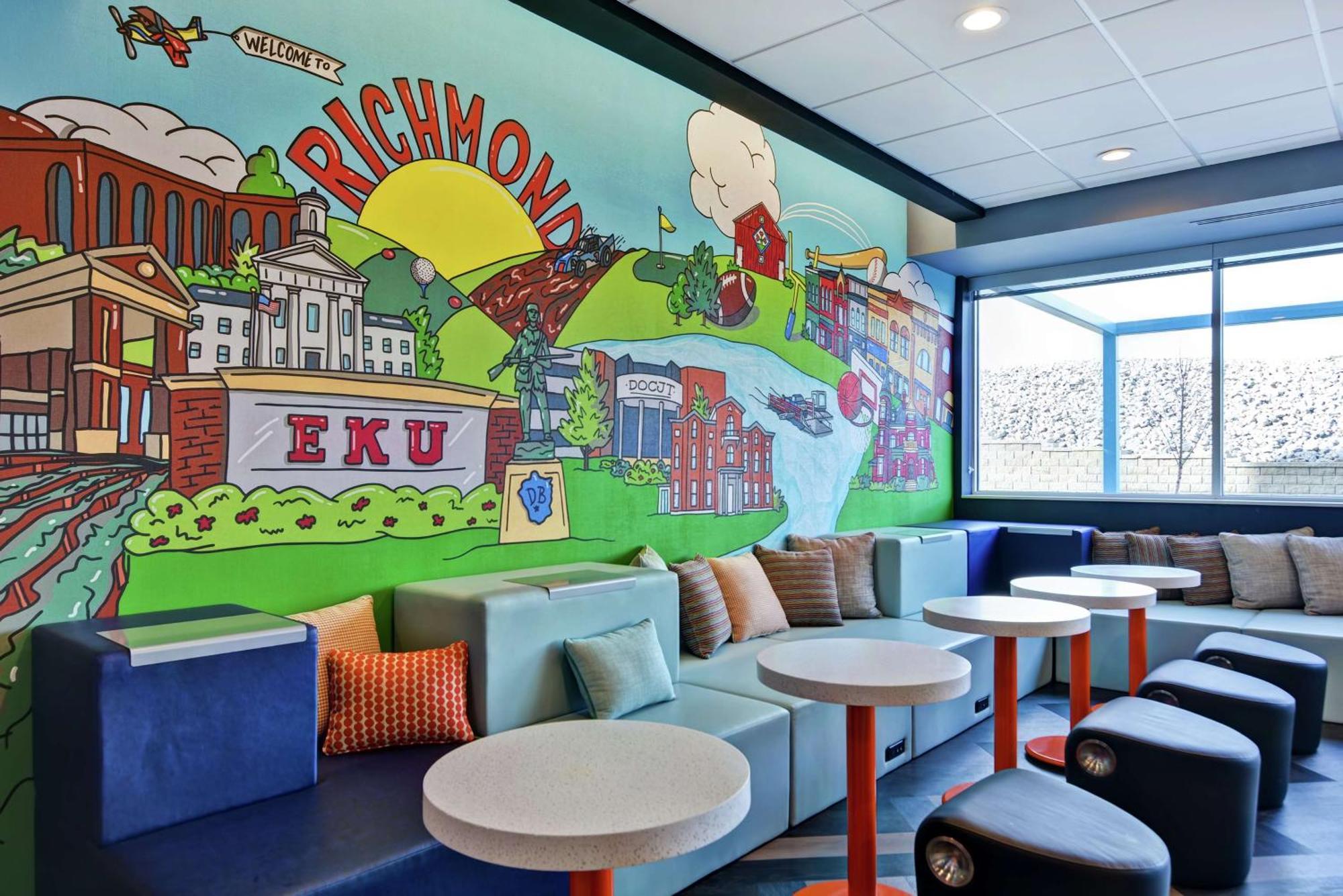 Tru By Hilton Richmond Hotel Exterior photo